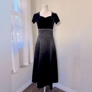 Cousin’s Concert Attire Black Empire Waist Short Sleeve Maxi Dress